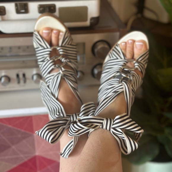 Coach Black and White Zebra Stripe Sandals - Picture 3 of 6